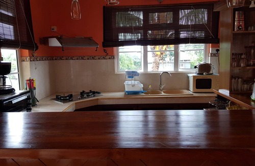 La Gaulette Villa | Surfers point accommodation (roof top terrace)