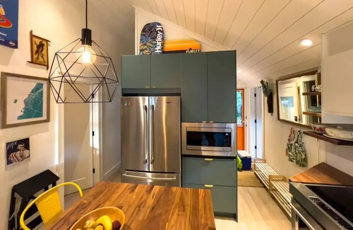 Southampton Cottage | Surfhütte on Chantry Beach in Southampton Ontario.