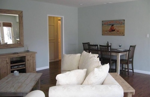 Hermosa Beach House | Surfs Up Beach House