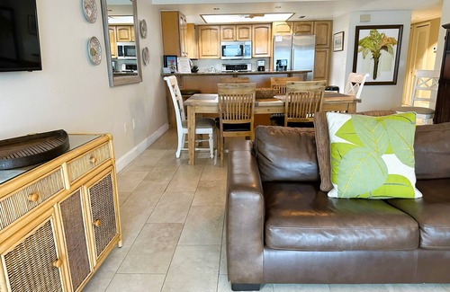Clearwater Beach Condo | Surfside 501 - Premium 3 Bedroom 2 Bath Oceanfront Condo