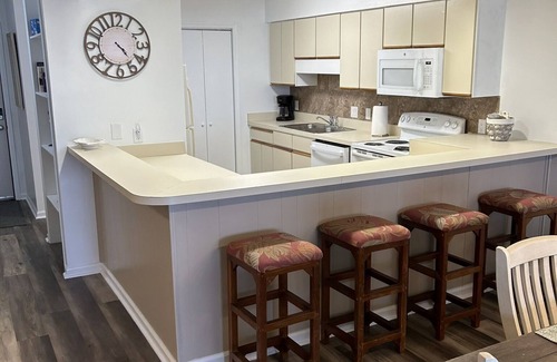 Surfside Beach Condo | Surfside Dreaming - "It's a Shore thing."