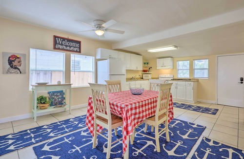 Vilano Beach Cottage | Surfside Oceanfront Cottage w/Beach Access!