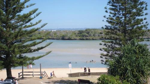 Currimundi Apartment | Surfside One Unit 4