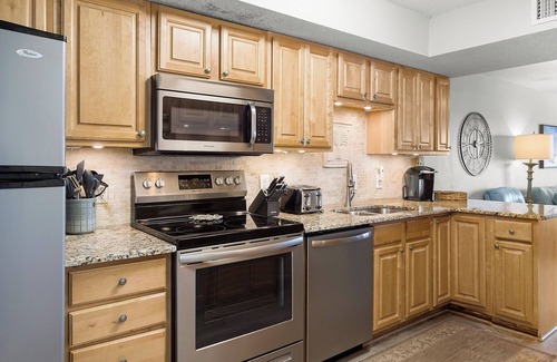 Gulf Shores Condo | Surfside Shores 2902 – Gorgeous Beach Views!