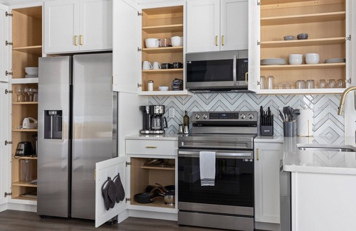 Downtown Wilmington Apartment | Surfside @ The Cove Riverwalk Villas
