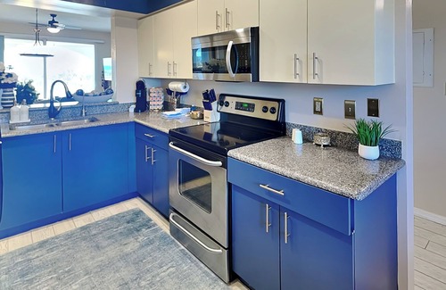 Florida Condo | Surfview 2207 | Oceanfront Condo- Resort Pools, Hot Tub + Tennis