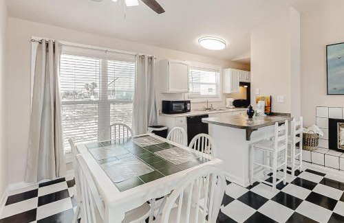 Fort Morgan House | Surfwatch