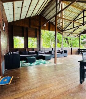 Sinabang Villa | Surge Surf Villas
