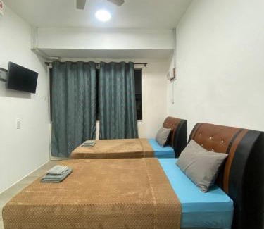 Gana-Gana Hotel | Suria Paradise Lodge