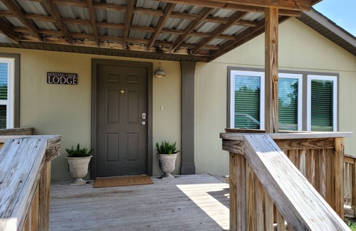 Bell County Cabin | Surrounded by Hill Country Beauty w/Pond; minutes from Historic Salado Village