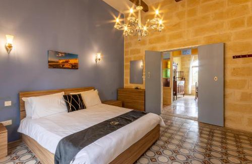 Kercem Apartment | Surwig Gozitan Villa & Pool - Happy Rentals