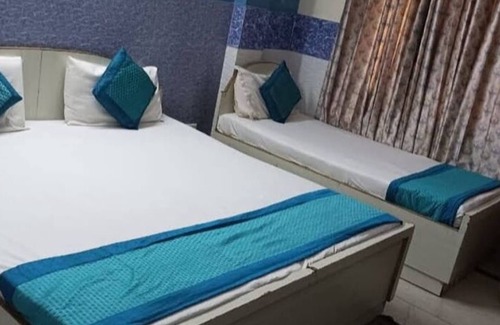 Jangpura Hotel | SURYA INN