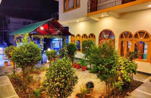 Aleo Hotel | Surya International Hotel Manali near Mall Road