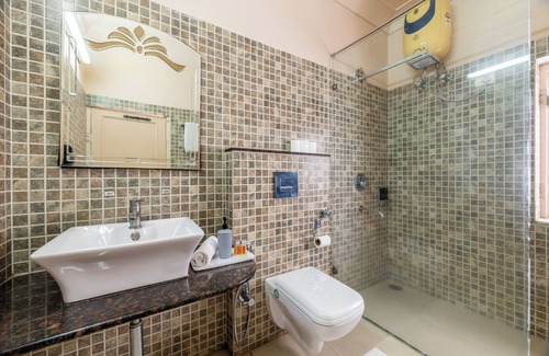 Adarsh Nagar Hotel | Suryaa Villa - A City Centre Hotel
