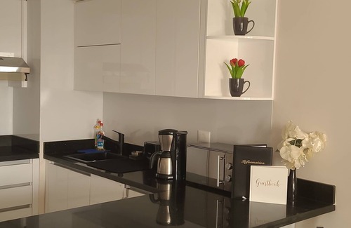 Sakkala Apartment | *Susi's The View* fantastic sea view *luxury*