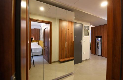 Bucharest Apartment | Suspended Gardens