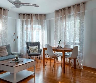 San Lorenzo Apartment | "Susurros de la Piedra Escrita"
