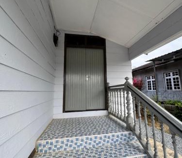 Kubang Kerian House | Sutera Kampung Homestay