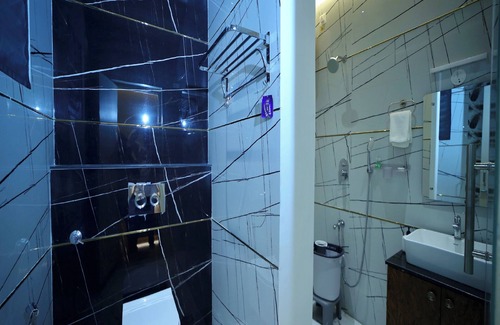Dindigul Hotel | Suthanthira Stay Inn