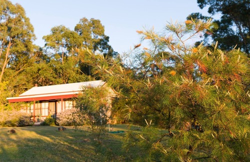 Pokolbin Cottage | Sutherland cottage - vineyard getaway