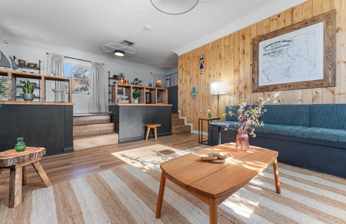 Old Town Hotel | Suwannee Gables Motel and Marina