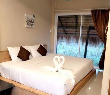 Ubon Ratchathani House | Suwi Coco Ville Resort