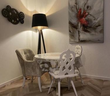 Neudorf Ouest Apartment | SUZANNE STRASBOURG