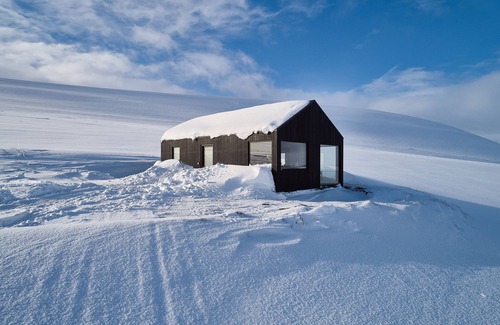 Husavik Villa | Svartaborg