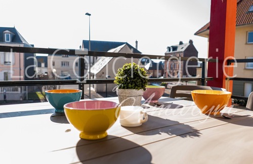 Cayeux-sur-Mer Condo | SVC 13 - Bel appartement proche mer avec balcon
