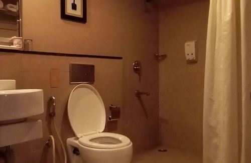 Kakinada Hotel | SVN GRAND