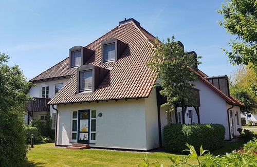 Ostseebad Prerow Apartment | Swaantje Cormorant Q3