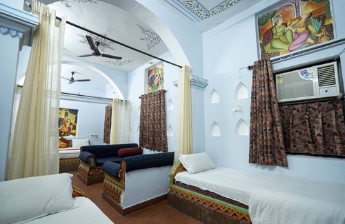 Village Hokra Hotel | Swad Ri Dhani