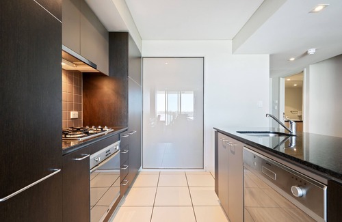 Adelaide Central Business District Apartment | Swainson at Embassy - 917