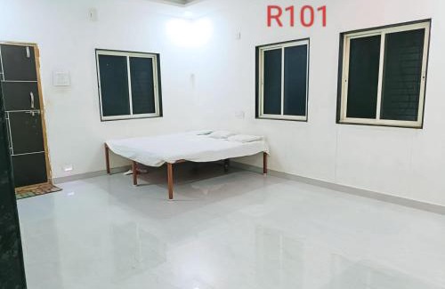 Akalkot House | Swami Krupa Guest House Akkalkot