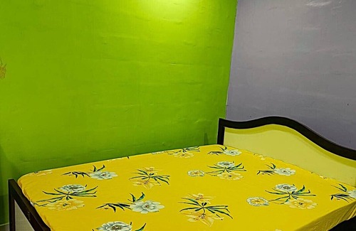 Akalkot Hotel | Swami Om Bhakt Nivas