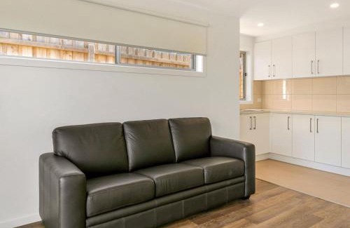 Surf Beach House | Swan Bay Lookout