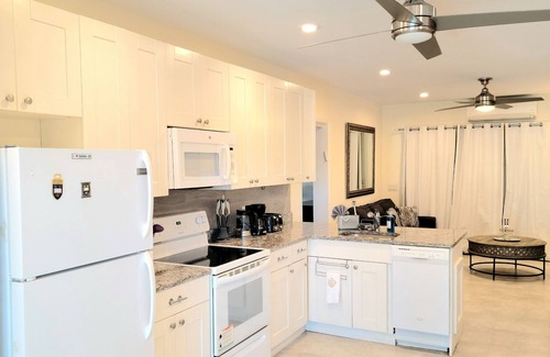 Leeward Settlement House | Swan BoatHouse 2Bed 2bath