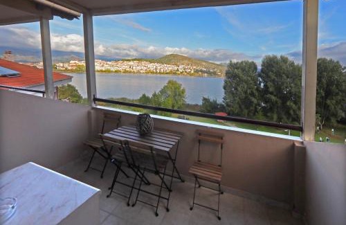 Kastoria Apartment | Swan Lake Front Apartment
