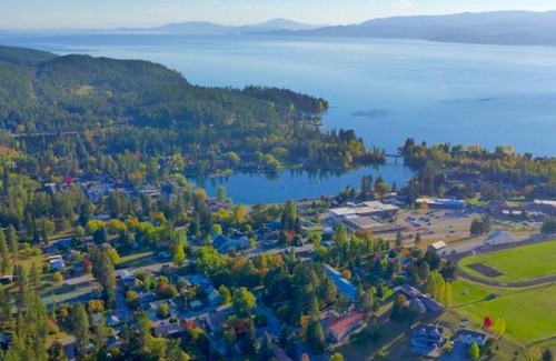 Bigfork Hotel | Swan River Inn