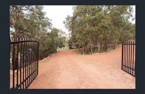 Brigadoon House | Swan Valley Retreat in Brigadoon