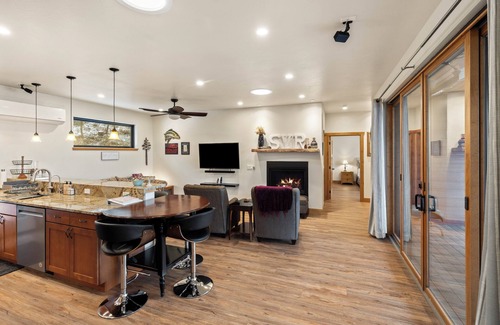 Somers Apartment | Swan View Refuge-Luxury 2 bedroom sleeps 4