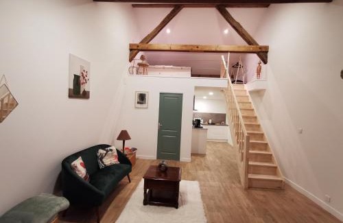 Old Town Apartment | Swann & Bloom