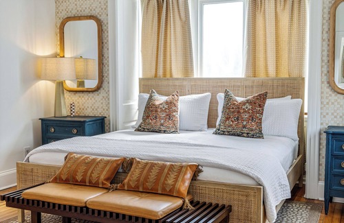 Dupont Circle House | Swann House Historic Dupont Circle Inn