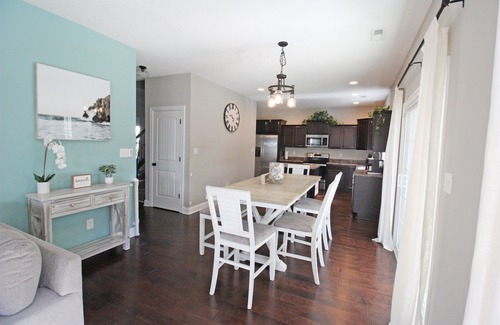 Swansboro House | Swansboro Place: Heated Screened Pool & Game Room