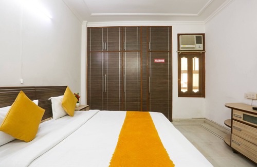 Pashim Vihar Hotel | Swastik residency PaschimVihar by twamev