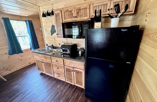 Dedham Cabin | Sweet 1BR Brand New Waterfront Acadia Cottage @ Jenkins Beach