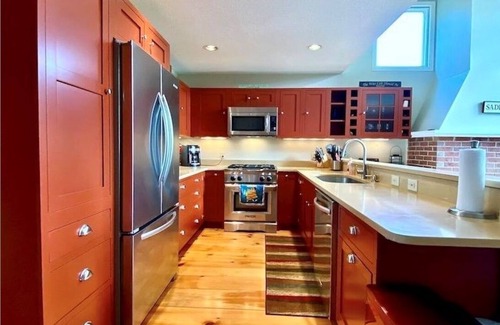 Rangeley Condo | Sweet 3bd/2bath condo, beach access on Rangeley Lake, close to town & Saddleback