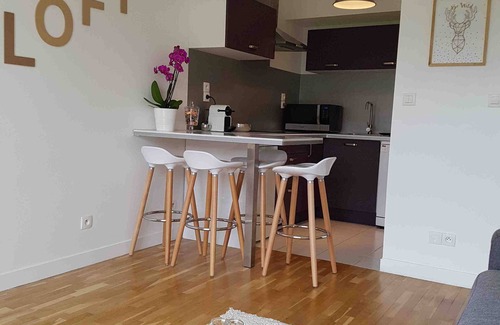 Montevrain Apartment | Sweet apartment in the front of Disneyland's castel