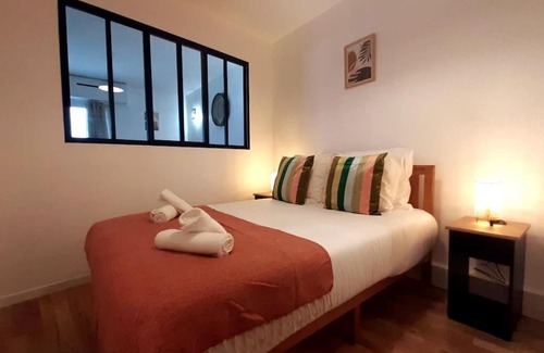Saint-Fargeau Apartment | Sweet Apartment Paris Gambetta
