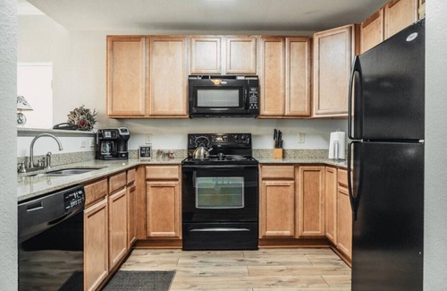 Pigeon Forge Condo | Sweet Berry Patch-Unit 3706 - FREE Attraction Ticket with EACH night Stay Including Dollywood